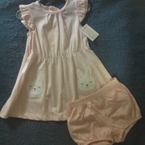Two Carter outfits both size 18 mths